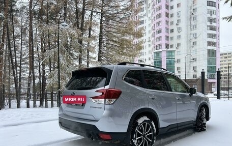 Subaru Forester, 2019 год, 3 000 000 рублей, 5 фотография