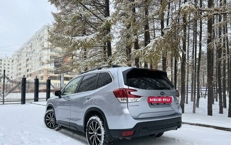 Subaru Forester, 2019 год, 3 000 000 рублей, 4 фотография