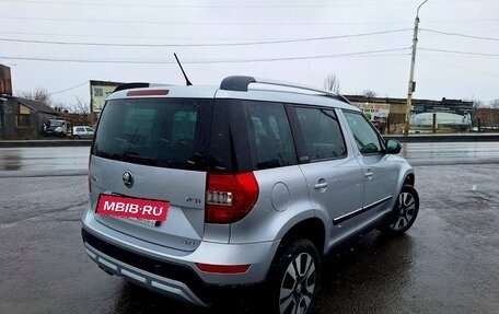 Skoda Yeti I рестайлинг, 2015 год, 1 530 000 рублей, 3 фотография