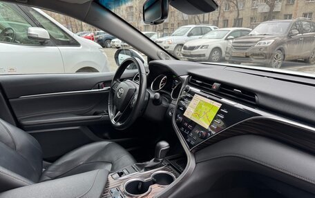 Toyota Camry, 2019 год, 3 100 000 рублей, 11 фотография