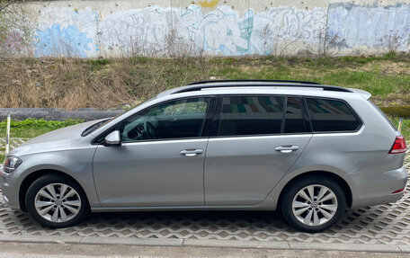 Volkswagen Golf VII, 2018 год, 1 550 000 рублей, 5 фотография