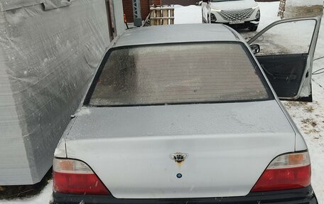 Daewoo Nexia I рестайлинг, 2003 год, 135 000 рублей, 2 фотография