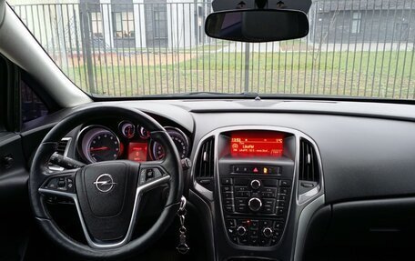 Opel Astra J, 2012 год, 1 250 000 рублей, 6 фотография