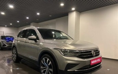 Volkswagen Tiguan II, 2021 год, 2 820 000 рублей, 1 фотография