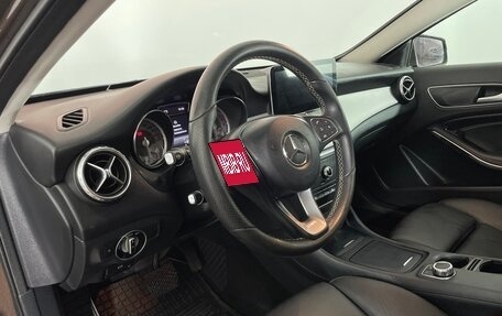 Mercedes-Benz GLA, 2016 год, 2 399 000 рублей, 13 фотография