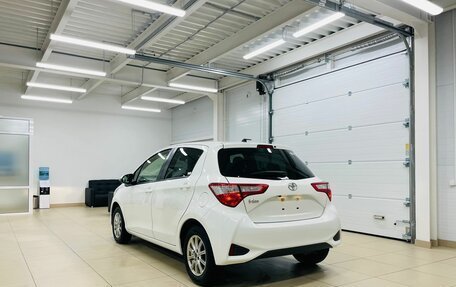 Toyota Vitz, 2019 год, 1 279 000 рублей, 4 фотография