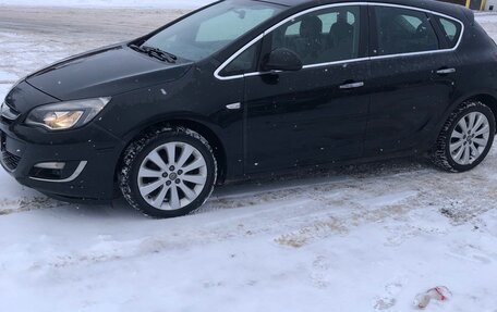 Opel Astra J, 2012 год, 690 000 рублей, 7 фотография