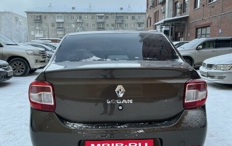 Renault Logan II, 2019 год, 920 000 рублей, 4 фотография