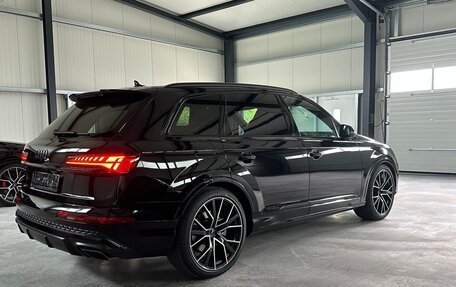 Audi Q7, 2024 год, 15 070 000 рублей, 5 фотография