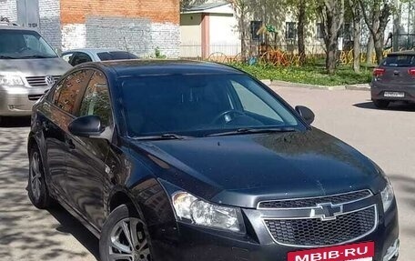 Chevrolet Cruze II, 2011 год, 650 000 рублей, 4 фотография