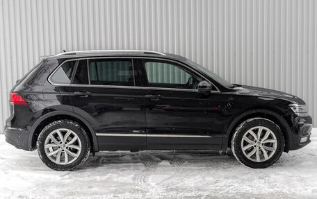 Volkswagen Tiguan II, 2020 год, 3 495 000 рублей, 4 фотография