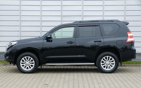 Toyota Land Cruiser Prado 150 рестайлинг 2, 2015 год, 3 998 000 рублей, 3 фотография