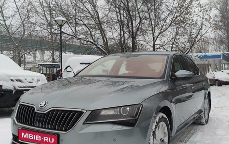 Skoda Superb III рестайлинг, 2017 год, 2 980 000 рублей, 1 фотография