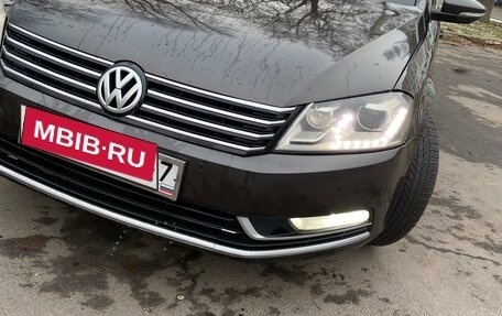 Volkswagen Passat B7, 2012 год, 1 000 000 рублей, 1 фотография