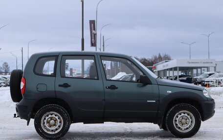 Chevrolet Niva I рестайлинг, 2011 год, 570 000 рублей, 6 фотография