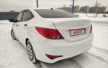 Hyundai Solaris II рестайлинг, 2016 год, 730 000 рублей, 4 фотография