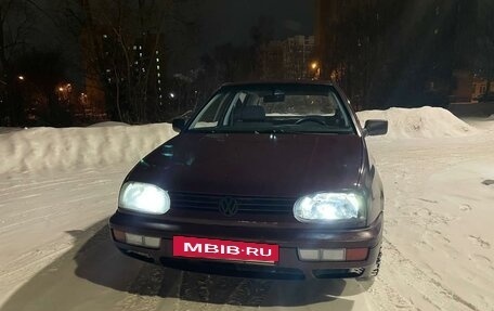 Volkswagen Golf III, 1993 год, 165 000 рублей, 2 фотография