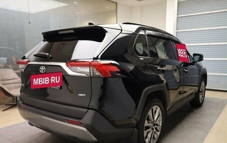 Toyota RAV4, 2019 год, 3 329 000 рублей, 4 фотография