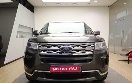 Ford Explorer VI, 2019 год, 3 430 000 рублей, 2 фотография