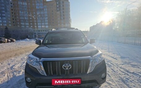 Toyota Land Cruiser Prado 150 рестайлинг 2, 2015 год, 3 600 000 рублей, 2 фотография