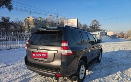 Toyota Land Cruiser Prado 150 рестайлинг 2, 2015 год, 3 600 000 рублей, 10 фотография