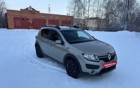 Renault Sandero II рестайлинг, 2017 год, 900 000 рублей, 3 фотография