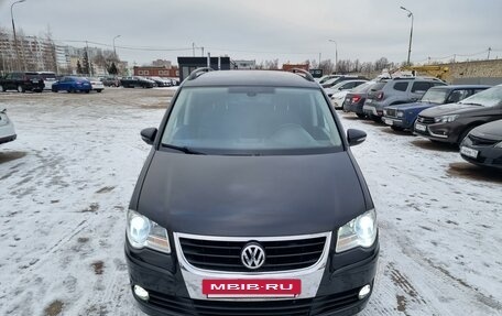 Volkswagen Touran III, 2010 год, 790 000 рублей, 7 фотография