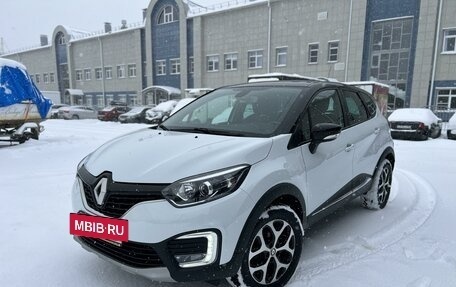 Renault Kaptur I рестайлинг, 2019 год, 1 795 000 рублей, 2 фотография