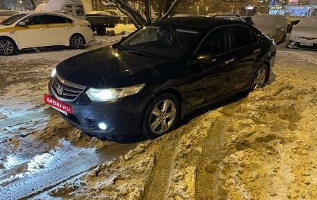 Honda Accord VIII рестайлинг, 2011 год, 1 800 000 рублей, 3 фотография