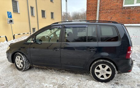 Volkswagen Touran III, 2009 год, 685 000 рублей, 6 фотография