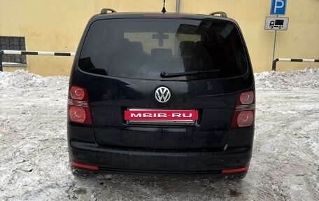 Volkswagen Touran III, 2009 год, 685 000 рублей, 5 фотография