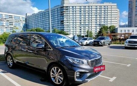 KIA Carnival III, 2019 год, 3 150 000 рублей, 12 фотография