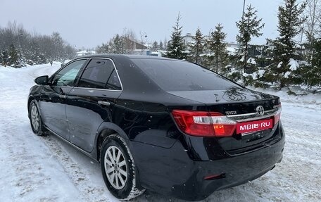 Toyota Camry, 2012 год, 1 680 000 рублей, 2 фотография