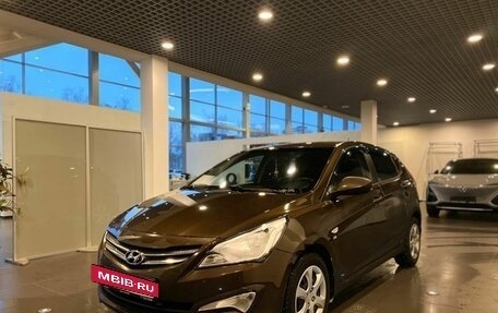 Hyundai Solaris II рестайлинг, 2015 год, 1 185 000 рублей, 7 фотография