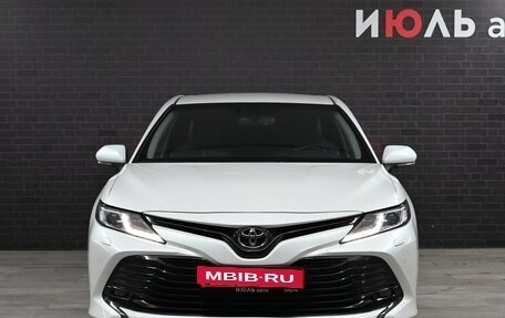 Toyota Camry, 2019 год, 3 299 000 рублей, 2 фотография