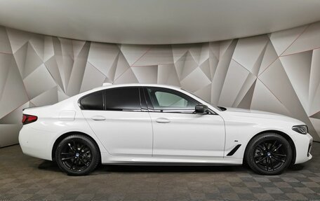 BMW 5 серия, 2021 год, 5 300 000 рублей, 6 фотография