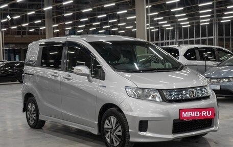 Honda Freed I, 2012 год, 1 400 000 рублей, 16 фотография