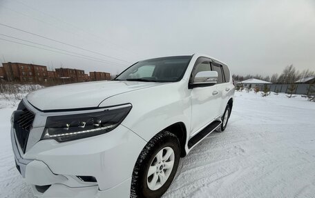 Toyota Land Cruiser Prado 150 рестайлинг 2, 2014 год, 4 500 000 рублей, 12 фотография