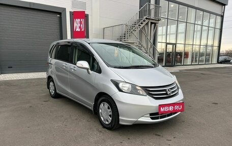 Honda Freed I, 2010 год, 1 199 000 рублей, 8 фотография