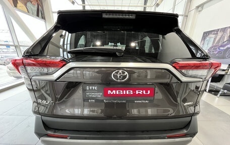 Toyota RAV4, 2019 год, 3 569 000 рублей, 10 фотография