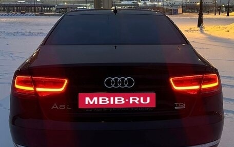 Audi A8, 2011 год, 3 200 000 рублей, 3 фотография