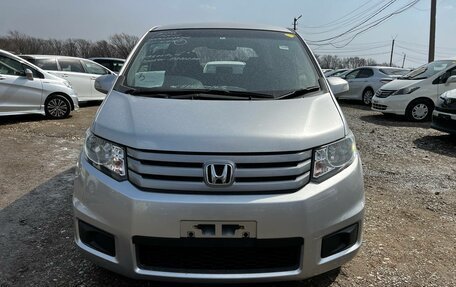 Honda Freed I, 2014 год, 1 295 000 рублей, 1 фотография