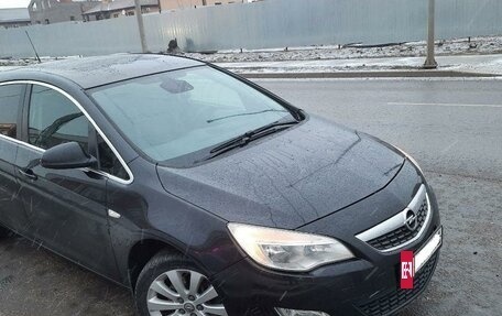 Opel Astra J, 2011 год, 750 700 рублей, 9 фотография