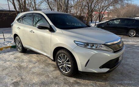 Toyota Harrier, 2020 год, 3 300 000 рублей, 2 фотография