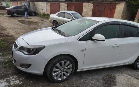 Opel Astra J, 2011 год, 820 000 рублей, 20 фотография