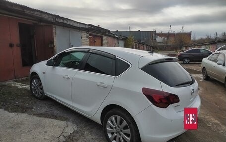 Opel Astra J, 2011 год, 820 000 рублей, 21 фотография