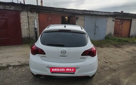 Opel Astra J, 2011 год, 820 000 рублей, 22 фотография