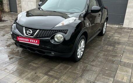 Nissan Juke II, 2014 год, 1 275 000 рублей, 17 фотография