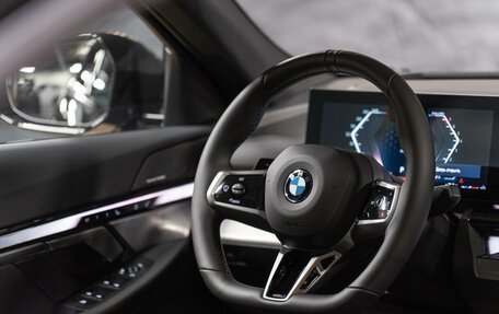 BMW 5 серия, 2024 год, 9 290 000 рублей, 13 фотография