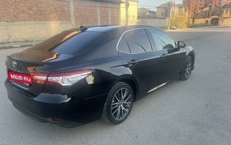 Toyota Camry, 2022 год, 4 150 000 рублей, 2 фотография